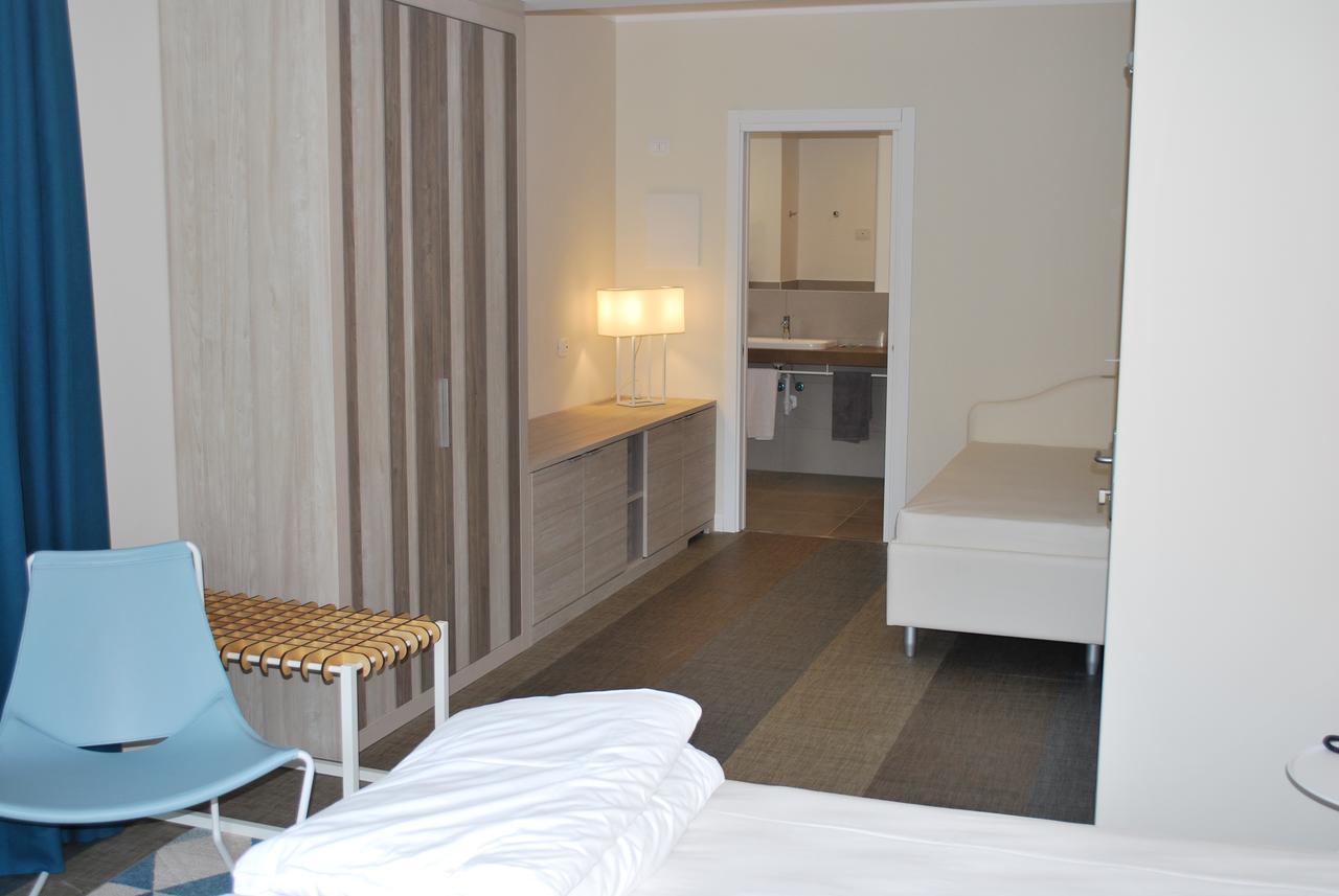 Hotel Europa Garde Extérieur photo
