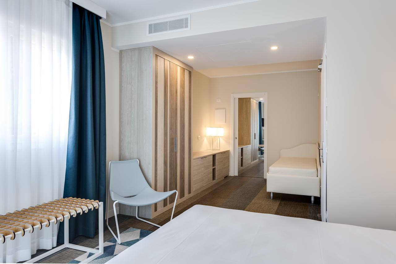 Hotel Europa Garde Extérieur photo