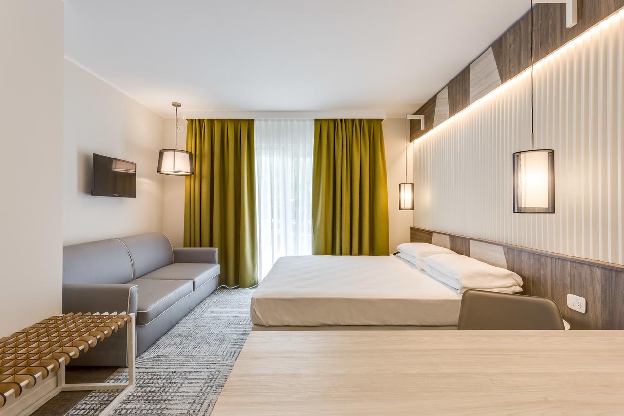Hotel Europa Garde Extérieur photo